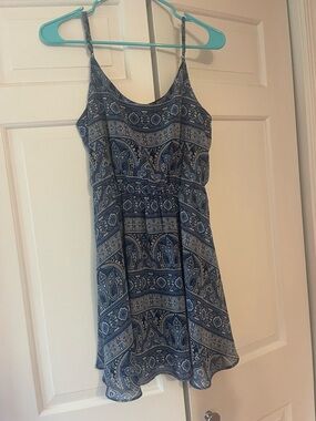 Forever 21 Blue Paisley Spaghetti-Strap Mini Dress